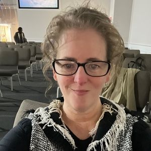 Meet your Posher, Taryn